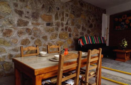 Nogales Apartment | Find Your Perfect Mountain Retreat at House Water