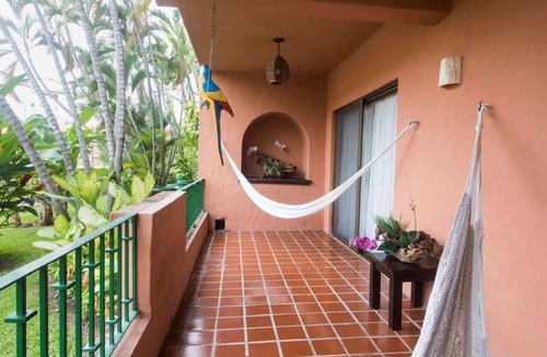 Marina Vallarta Apartment | First Floor Spacious Condo Puesta de Sol,Marina Vallarta