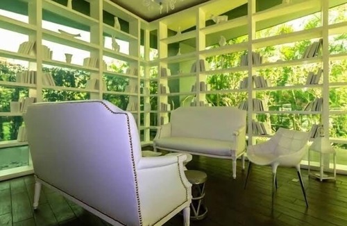 North Hotel Zone Condo | Fun and Vibrant Family Style Beachfront Condo!