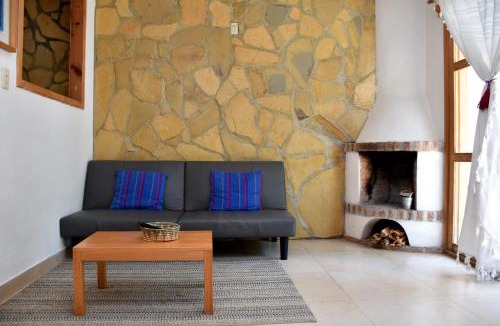 Del Cerrillo House | Gaia Guest House
