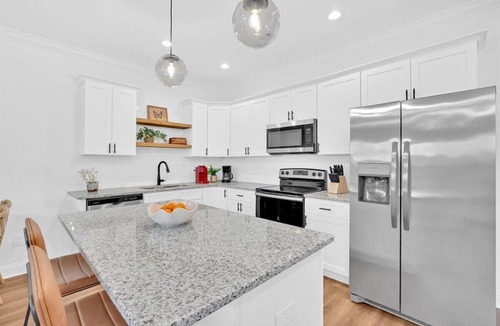 Rome House | Gated Community~Brand new townhouse~Downtown Rome