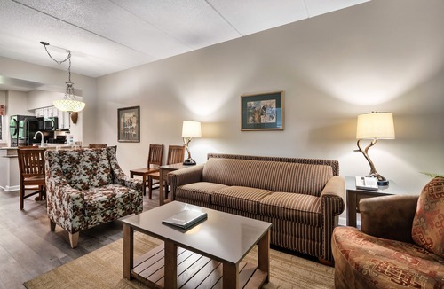 Gatlinburg Hotel | Gatlinburg Town Square