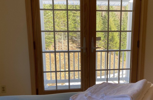 Rangeley House | Getaway to the mountains with your whole family