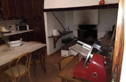 Pomarance Villa | Gite 6 Chambres à Serrazzano