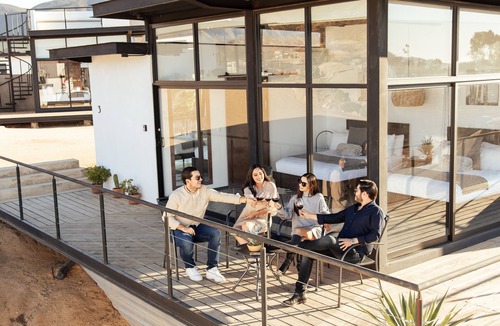 Valle de Guadalupe Cottage | Glamorous modern boutique 6 BR property, with rooftop views