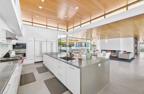 Magnesia Falls Cove House | 'Glass Retreat' 7 BR, Lap Pool, Firepit, Putting