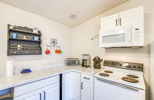Glenburn House | Glenburn Getaway Near Orchards & Penobscot River