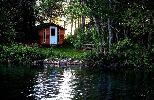 Killaloe Cabin | Golden Lake Glamping Cabin, Ideal to Discover the Ottawa Valley