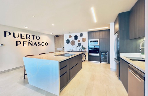 Bella Vista Condo | GORGEOUS BEACHFRONT 3 Bedroom on SANDY BEACH at the Sonoran Star Resort Unit 705