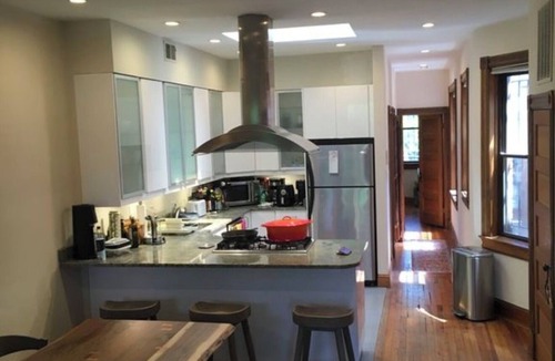 Stanton Park Apartment | Gorgeous Capitol Hill/Stanton Park one bedroom second level