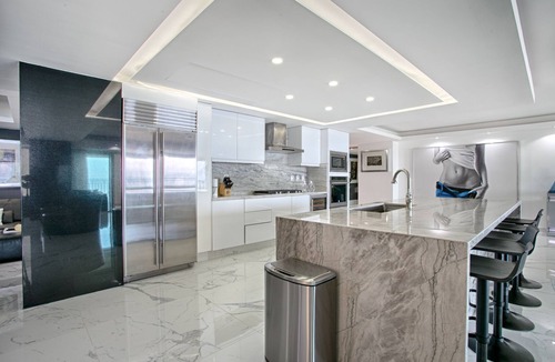Marina Vallarta Condo | Gorgeous condo at Marina area , great views , luxury layout, jacuzzi,beach front