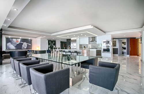 Marina Vallarta Condo | Gorgeous condo at Marina area , great views , luxury layout, jacuzzi,beach front