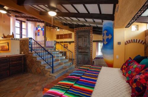 Ajijic Villa | Gorgeous LGBTQ Mexican Hacienda Casa de la Paz
