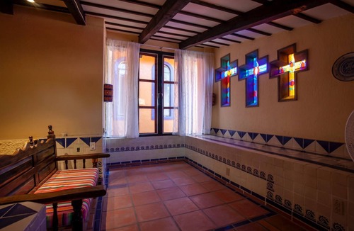 Ajijic Villa | Gorgeous LGBTQ Mexican Hacienda Casa de la Paz- All are welcome!