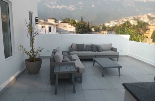 Monterrey House | Gorgeous house w/rooftop pool