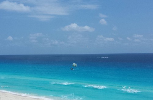 La Isla Villa | Gorgeous Oceanside Westin Resort Villa in Prime Shopping Area