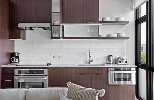 Shaw Apartment | Gorgeous Shaw Studio w/Gym & Doorman, nr Nightlife, by Blueground