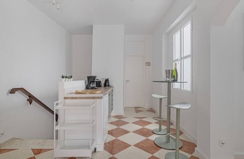 Alcala del Valle Apartment | 'Granate' Room with Mountain Views, Shared Terrace, and Wi-Fi