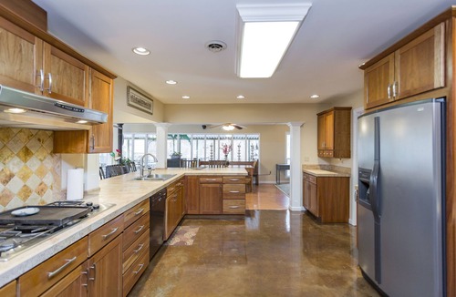 Bellevue House | Grand Dream Vacation Home in Nashville 7+ beds!