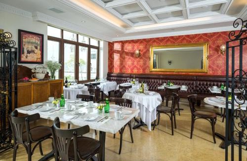 Tepatitlan de Morelos Hotel | Grand Hotel Tepatitlán