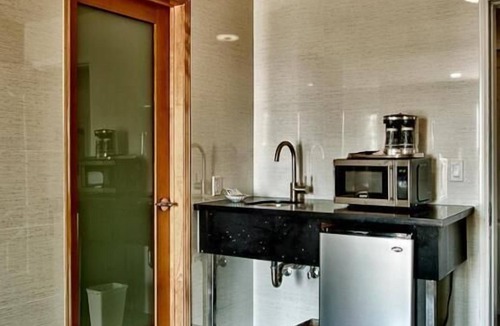 Hermosa Beach Hotel | Grandview Inn