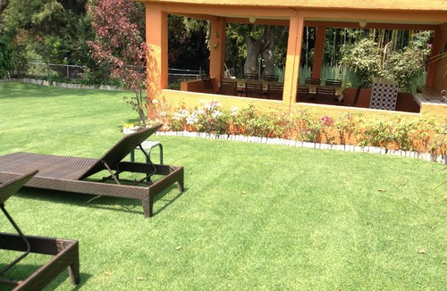 Rancho Cortes House | GREAT GARDEN, WARM SPOTLESS POOL AND TENIS COURT