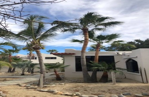 Buenos Aires House | Great location 2 blocks from the beach.