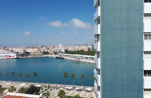 La Malagueta Apartment | Great location refurbished apar