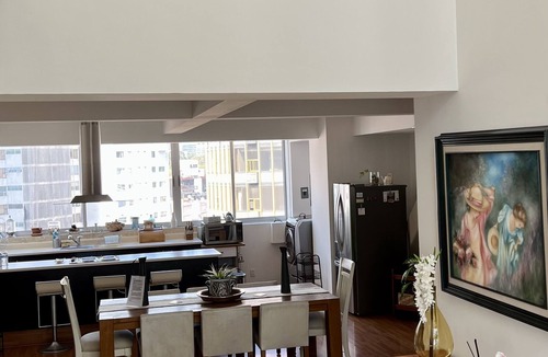 Colonia Cuauhtemoc Apartment | Great view, big space, best location in Mexico City—5min from lot of attractions