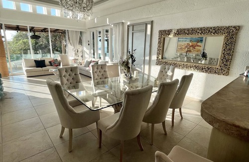 Lomas de Costa Azul Apartment | Greece style villa with stunning views