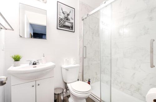 Griffintown Apartment | Griffintown Central 2BR