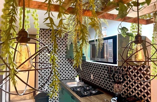 Zapopan Apartment | GROUND FLOOR, ENORMOUS WITH GARDEN AND PARKING FOR 11 PAX. EXPO AREA