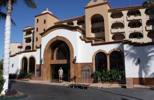 San Jose del Cabo Condo | Ground Floor, Oceanview And Oceanfront