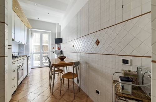 Trionfale Apartment | GuestHost - Elegant and comfortable 140sqm apartment that can accommodate up to 6 people. Located on the 2rd floor, with a lift (not suitable for disabled), of a building located few steps away from Cipro Metro Stop, the property is 12 minutes walk away