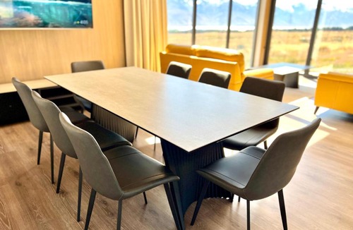 Tekapo Ski Chalet | Guide Hill Station Lodge