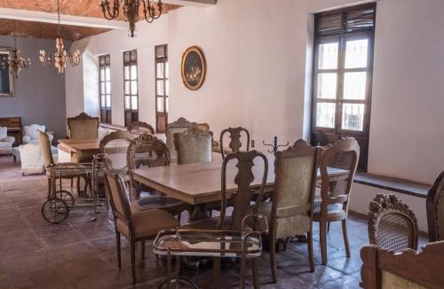 San Juan del Rio House | Hacienda con Alberca Vintage