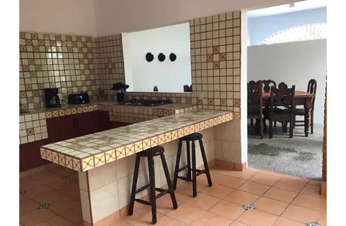 Emiliano Zapata House | Hacienda de las Ballenas
