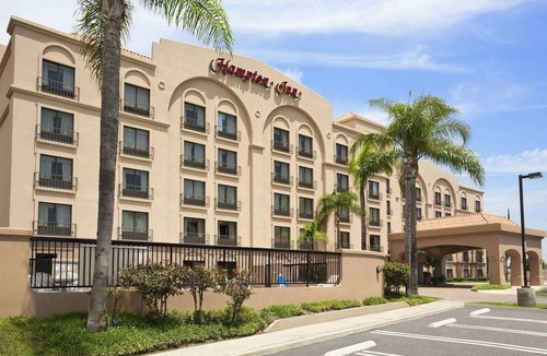 Harbor Hotel | Hampton Inn Los Angeles/Carson