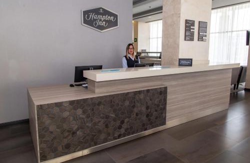Tlaxcalancingo Hotel | Hampton Inn & Suites By Hilton Puebla