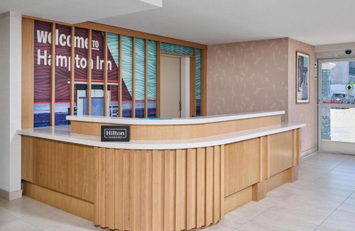Hermosa Beach Hotel | Hampton Inn & Suites Hermosa Beach