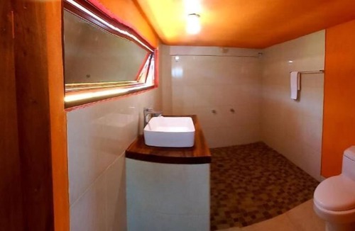 Chimo Hotel | Happy Hill