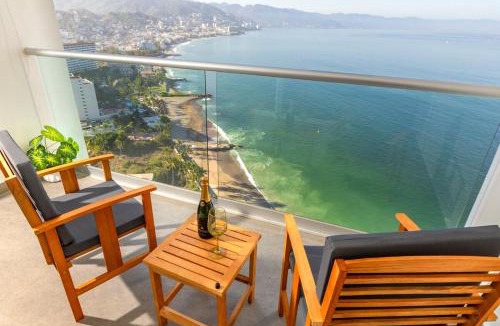 Las Glorias Apartment | Harbor NT2505 by Moikkarentals