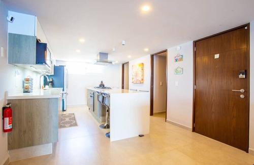 Las Glorias Apartment | Harbor11005 By Moikkarentals