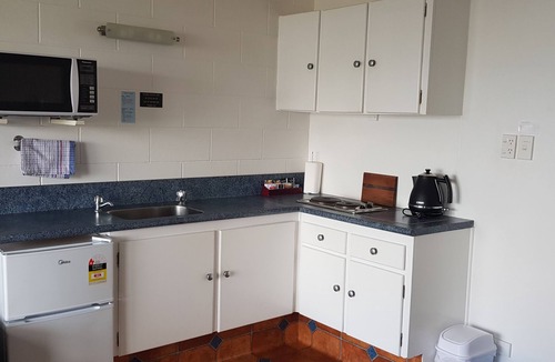 Coromandel Hotel | Harbour View Motel Coromandel