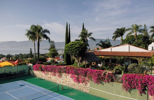 Chantepec House | Heavenly Hacienda Overlooking Lake Chapala, Chantepec