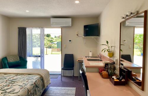 Haast Hotel | Heritage Park Lodge