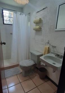 Ajijic House | hermosa casa en ajijic con alberca CLIMATIZADA