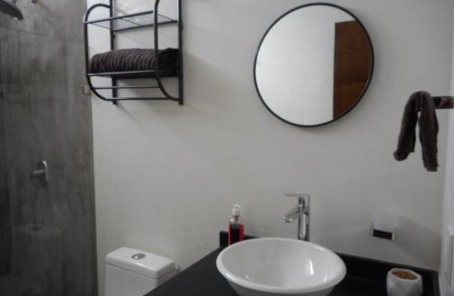 San Cristobal House | Hermosa Casa en Orilla del lago -Zona de villedos-