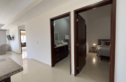 Marina Mazatlan Apartment | Hermoso depa frente Mazatlan International Center