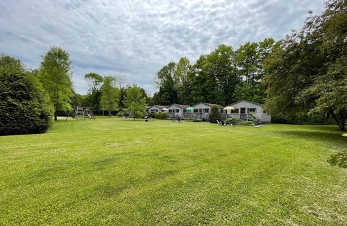 Hope Bay Cottage | Heron-Cedar Garden Cozy Cottage #5 for a relaxing week of fun and adventure